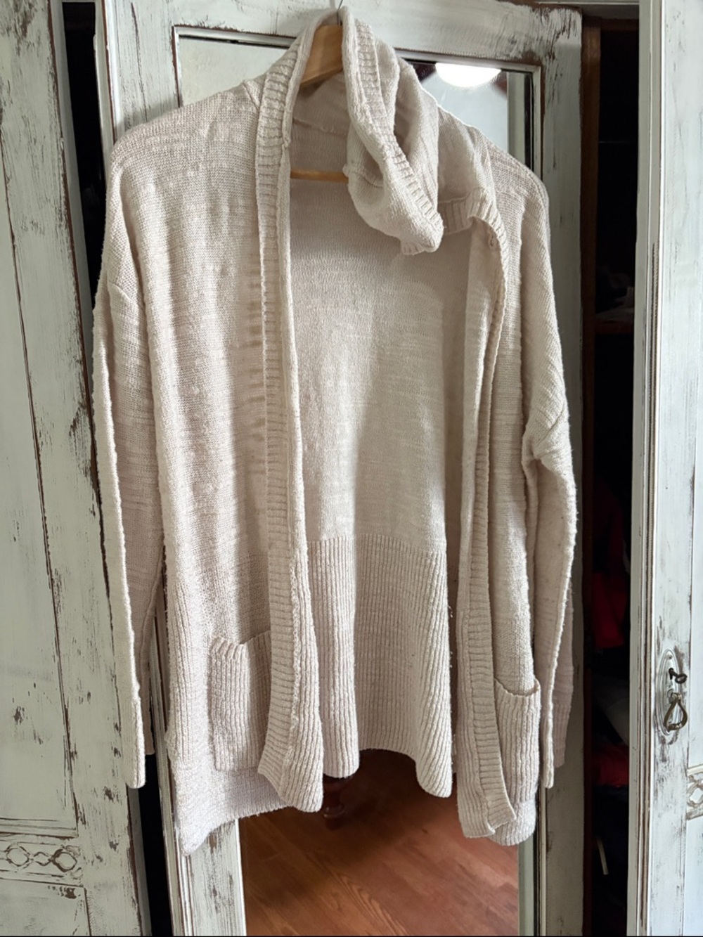 American Eagle Outfitters Cream Open-Front Cardigan with Pockets